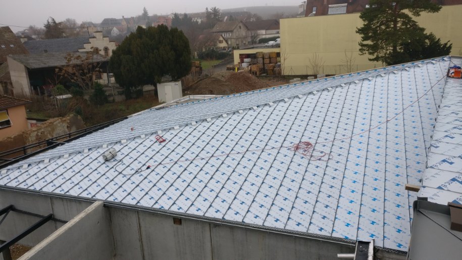 Couverture professionnelle en tuiles, métaux et systèmes autoportants à Illkirch-Graffenstaden Ostwald