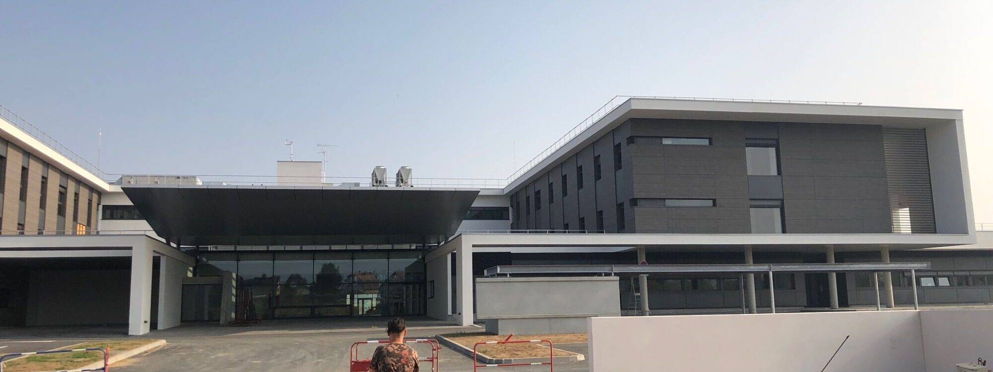 BARDAGE 2 2000X750 | TPN Bardage industriel sur mesure en acier, composite et stratifié Trespa à Schiltigheim Schiltigheim